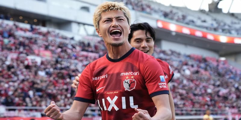 Kashima Antlers đang bay cao với vị trí nhất bảng sau giai đoạn lượt đi