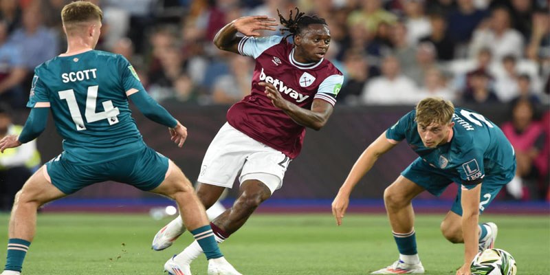 Soi Kèo AFC Bournemouth Vs West Ham United 01h00 04/08 - Giao Hữu Câu Lạc Bộ 6 Tham khảo đội hình AFC Bournemouth vs West Ham United